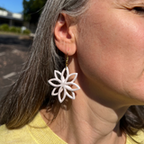 Lila in white pearl