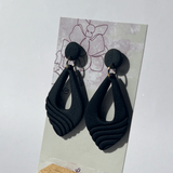 Sandy in black - LeonNata