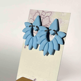 Theresa in blue sky - LeonNata