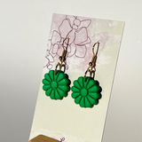 Daisy in emerald