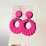 Nessie in hot pink - LeonNata