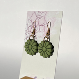 Daisy in sage
